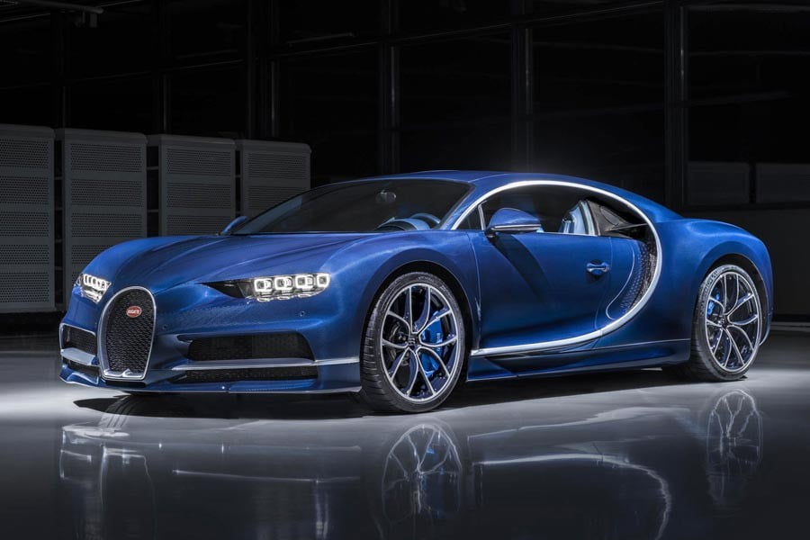 Η Bugatti έβγαλε «γυμνή» έκδοση της Chiron (+video)