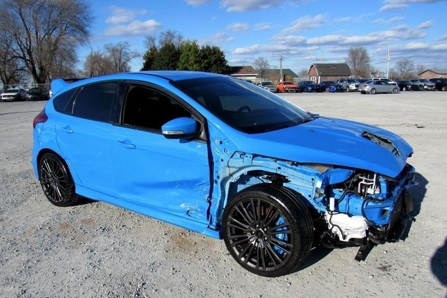 Δεν θα πιστεύεις πόσο πωλείται αυτό το Ford Focus RS