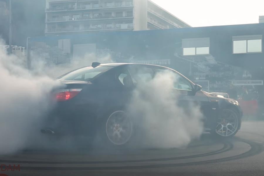 BMW M5 E60 τρομοκρατεί το φιλήσυχο Μονακό (+video)