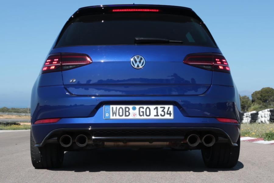 Το ουρλιαχτό του VW Golf R (+video)