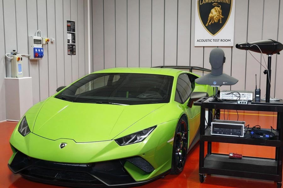 Η Lamborghini ανοίγει στούντιο ηχογραφήσεων…