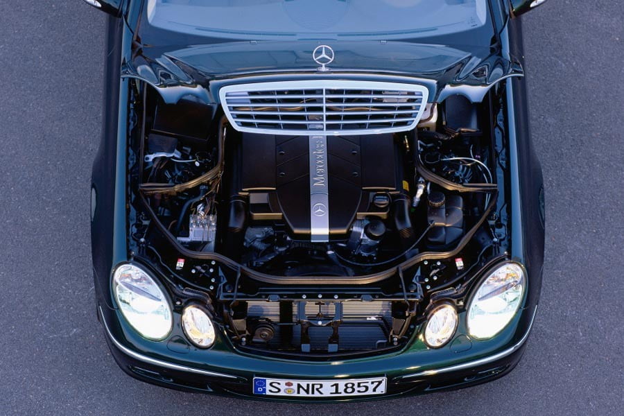 Πακέτα service Mercedes E-Class από 80 ευρώ