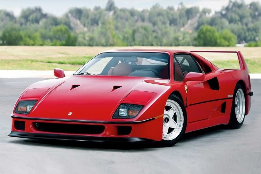 Σε ένα video όλα όσα πρέπει να ξέρεις για την Ferrari F40