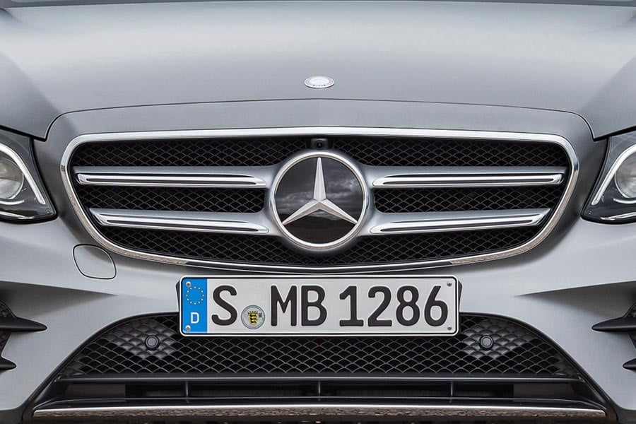 Ποια μεγάλη και πολυτελής Mercedes διαθέτει μοτέρ 1.600 κ.εκ.;