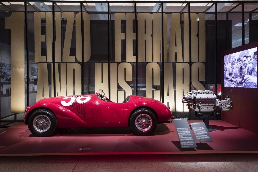 Έκθεση για το design της Ferrari