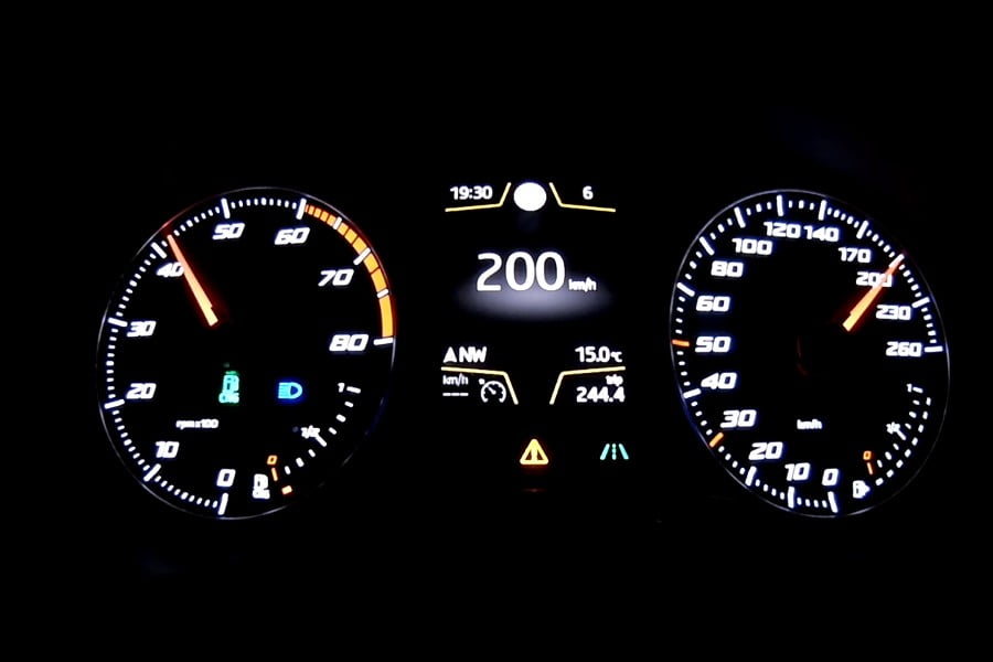 0-200 χλμ./ώρα με το SEAT Leon TGI (+video)