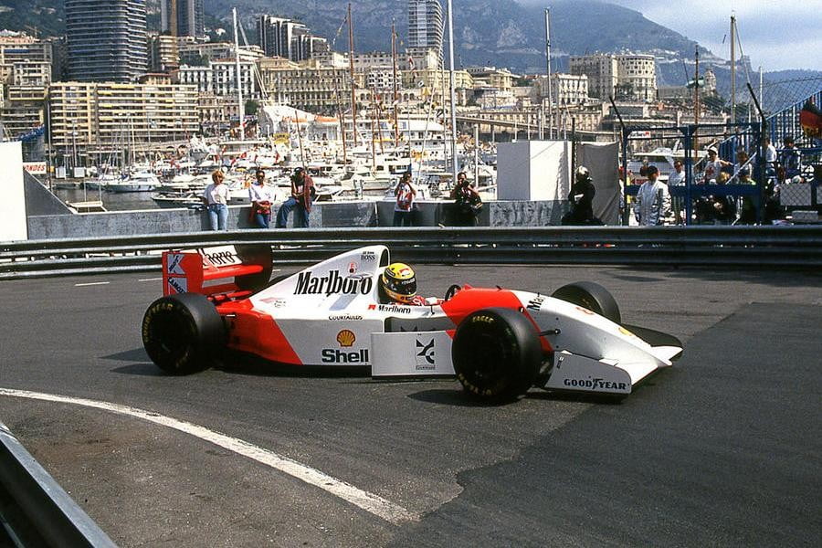 Πωλείται η McLaren-Ford MP4 / 8A του Senna