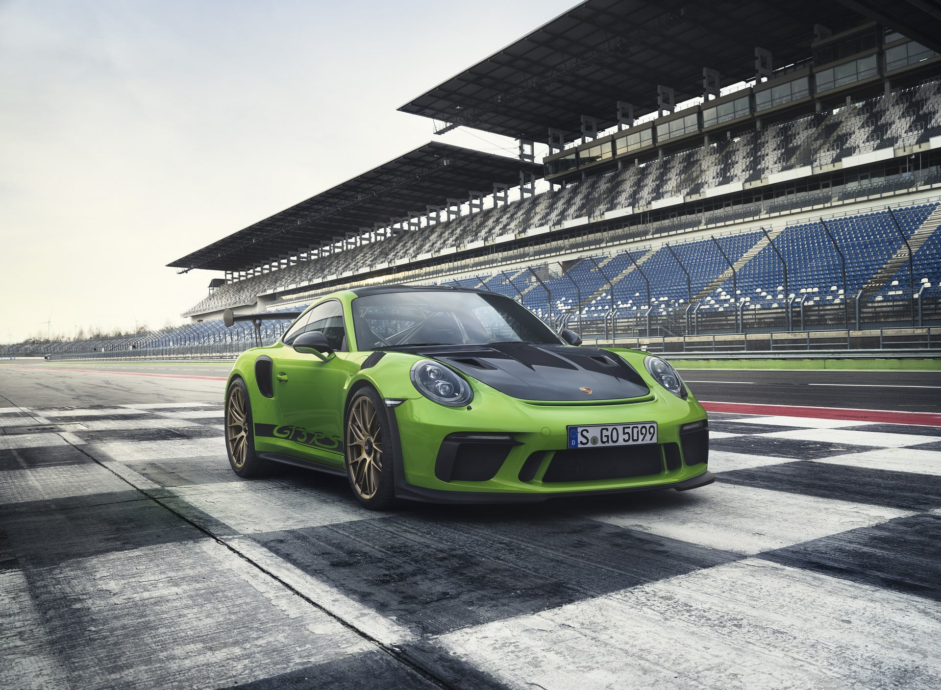 Επίσημο: Νέα Porsche 911 GT3 RS με 520 ίππους (+video)