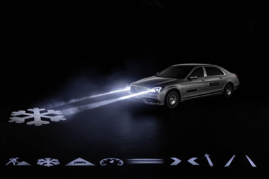 Φώτα… εκατομμυρίων από την Mercedes (+video)