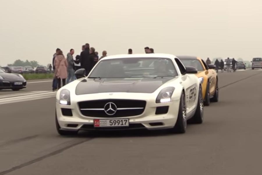 Η Mercedes SLS AMG πήρε τα… «χωράφια»