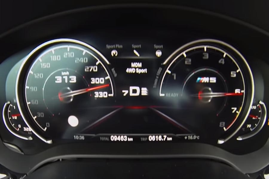 BMW M5 πιάνει 313 χλμ./ώρα για πλάκα (video)