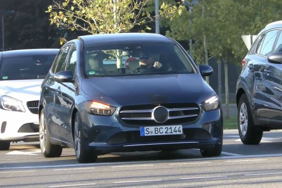 Aυτή είναι η νέα Mercedes B-Class (+video)