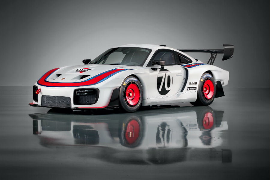 H Porsche αναβιώνει το θρυλικό αγωνιστικό 935 (+video)