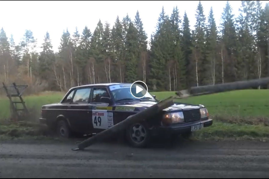 Παλιό Volvo δεν το σταματάει ούτε κολόνα! (+video)