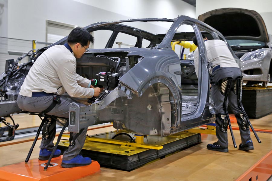 Η Hyundai ελαφρώνει τις βαριές εργασίες