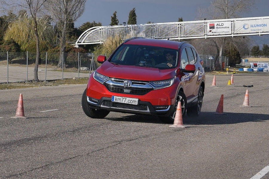 «Θωρηκτό» το Honda CR-V στο τεστ αποφυγής ταράνδου (+video)