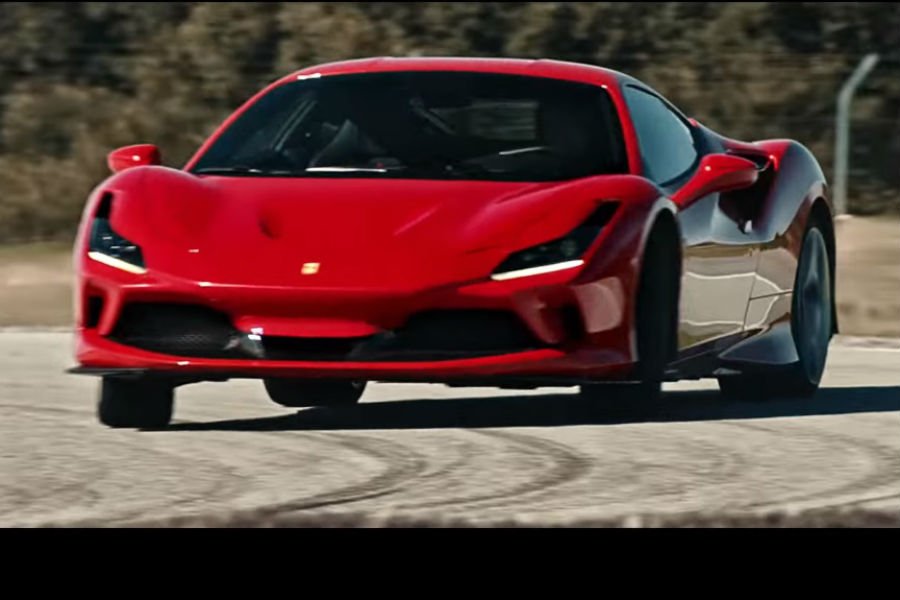 Η νέα Ferrari F8 Tributo «λυσσάει» στην πίστα (+video)