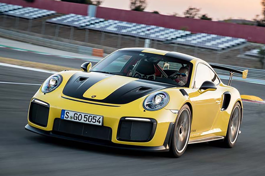 Ξεκινάει εκ νέου η παραγωγή της Porsche 911 GT2 RS