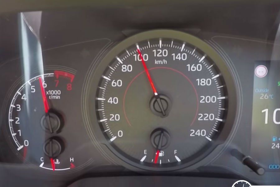 Πόσο γρήγορο είναι στο 0-100 το νέο 2λιτρο Toyota Corolla; (+video)