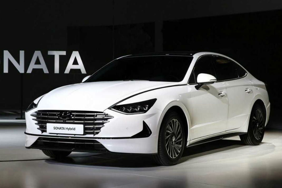 Νέο Hyundai Sonata Hybrid με επαναστατικό κιβώτιο και φωτοβολταϊκά