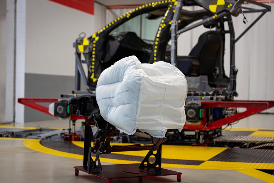 Νέος μετωπικός αερόσακος από τη Honda (+video)