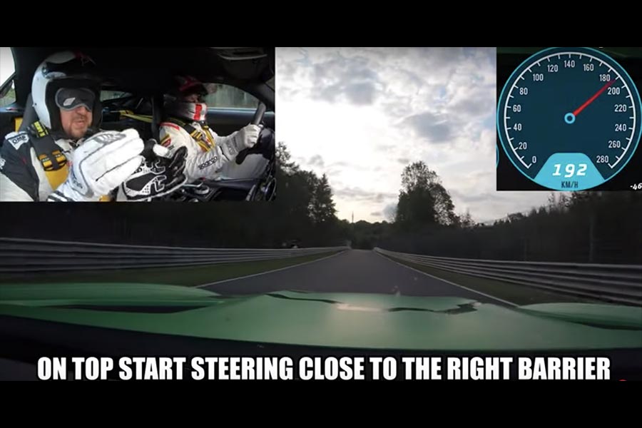 Τον καθοδηγεί στο Nurburgring με δεμένα μάτια! (+video)
