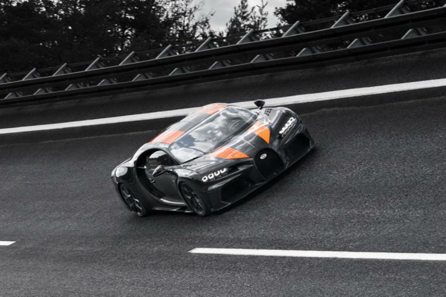 Bugatti: «Μπορούμε να φτάσουμε στα 515 χλμ./ώρα!»