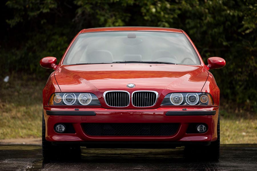 BMW M5 E39 πωλείται για 134.780 ευρώ! (+video)