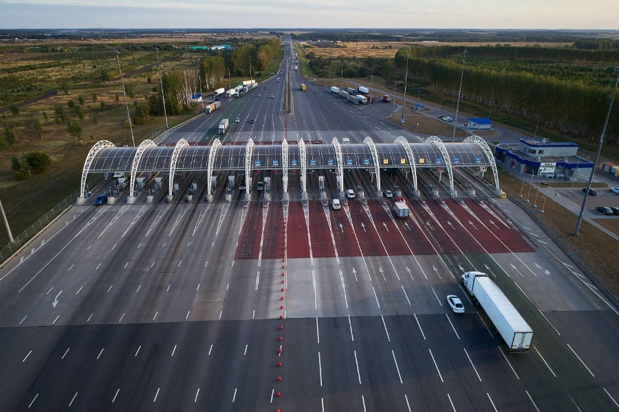 Παραδόθηκε ο δρόμος-γίγας των 700 χλμ. στη Ρωσία