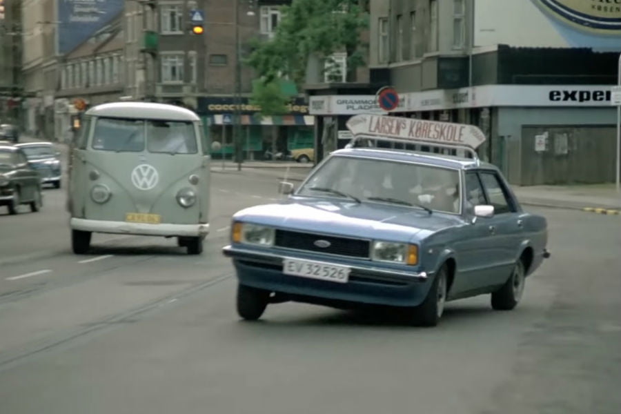 Κυνηγητό Ford Cortina με Citroen CX (+video)
