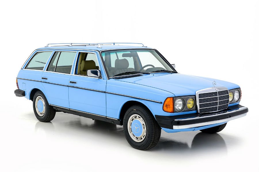 Mercedes 300td Wagon του ’83 σαν καινούργια