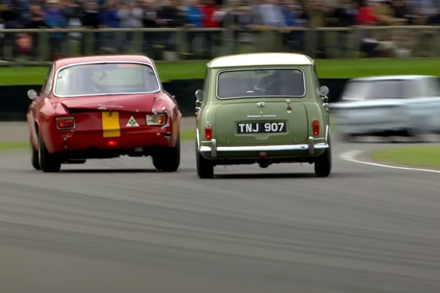 Ανελέητο κυνήγι Mini Cooper σε Alfa GTA (+video)
