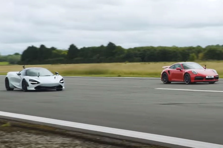 Η 911 Turbo S «ξεραίνει» την McLaren 720S (+video)