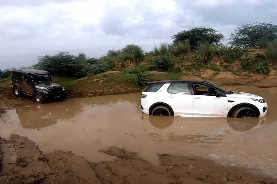 Mahindra ταπεινώνει Land Rover Discovery (+video)