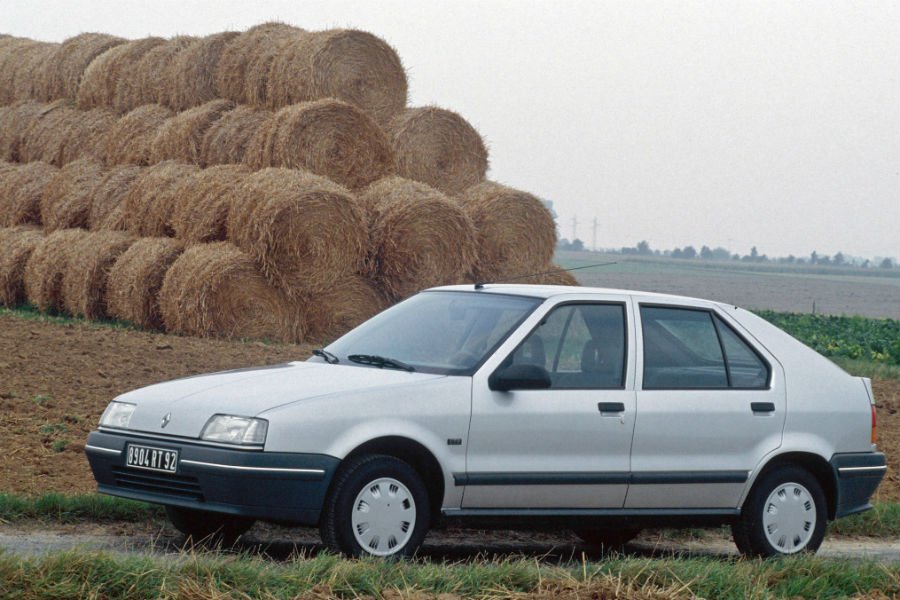 Ποια πρωτιά είχε το Renault 19;