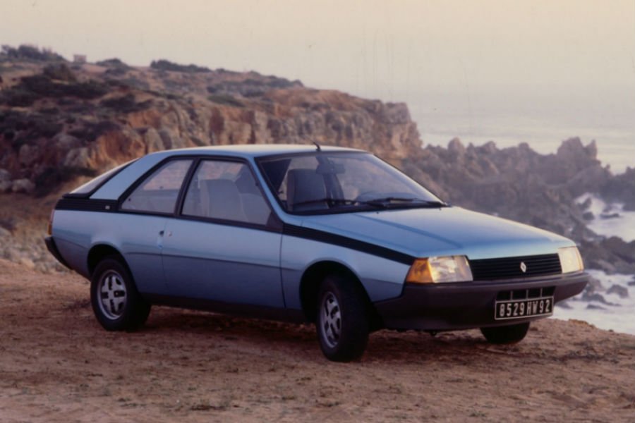 Ποια καινοτομία είχε το Renault Fuego του 1983;