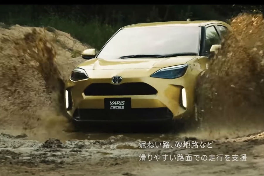 Το Toyota Yaris Cross στο στοιχείο του (+video)