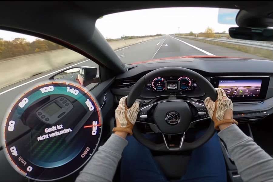 Νέα Skoda Octavia RS με το γκάζι στο πάτωμα (+video)