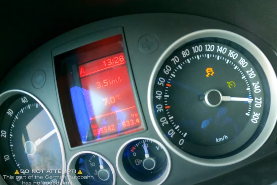 0-270 χλμ./ώρα με VW Golf R32 (+video)
