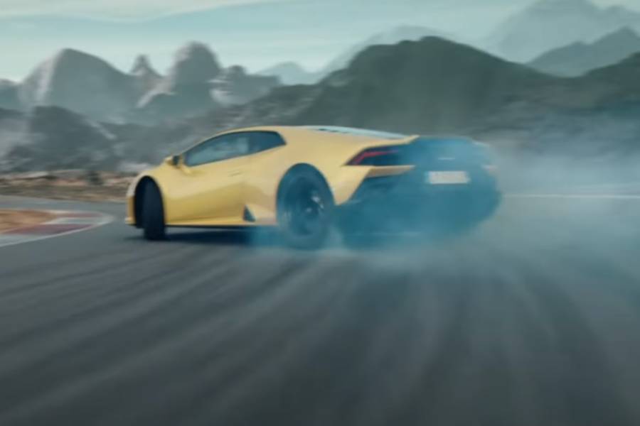 «Καλή Χρονιά» από την Lamborghini (+video)