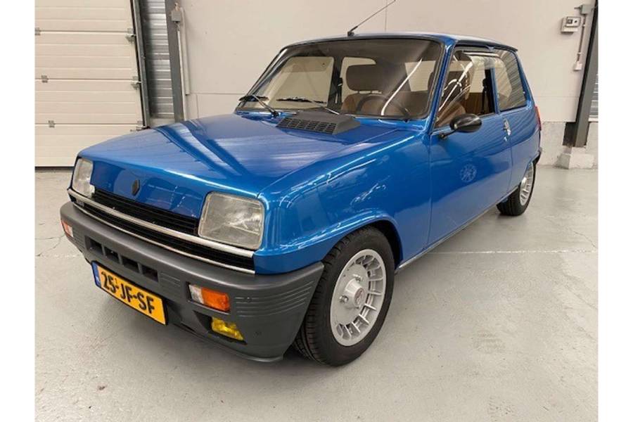 Άθικτο Renault 5 Turbo του 1983 με 17 χιλιόμετρα!