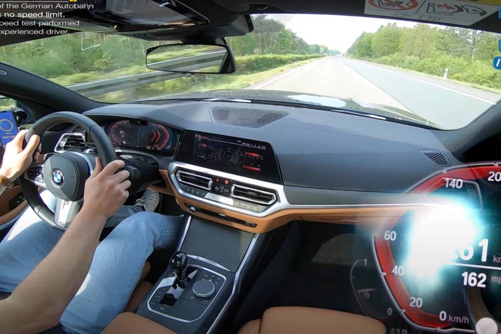 Πώς πάει η BMW 330i στα 261 χλμ./ώρα; (+video)