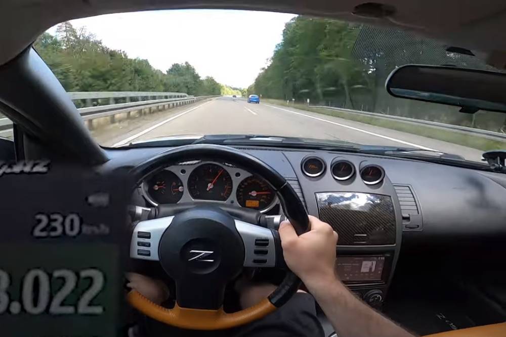 Αγέραστη ατμόσφαιρα το Nissan 350Z (+video)