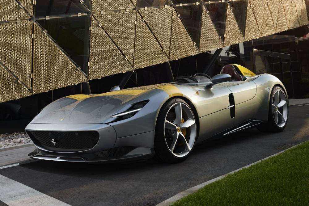 Η επιστήμη μίλησε: Ομορφότερο αυτοκίνητο η Ferrari