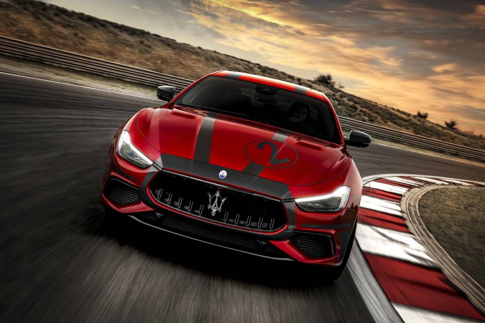 Οδηγήστε την καινούργια Maserati της καρδιάς σας!