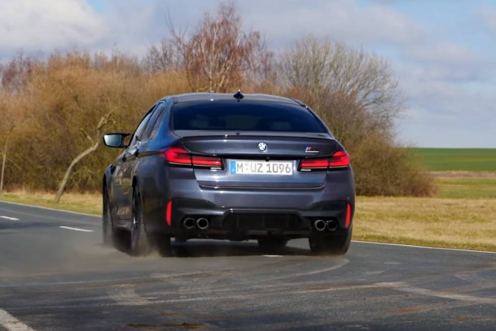 Διακτινισμός με BMW M5 Competition (+video)