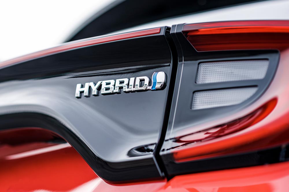 Tο full hybrid αυτοκίνητο με την άπιαστη τιμή