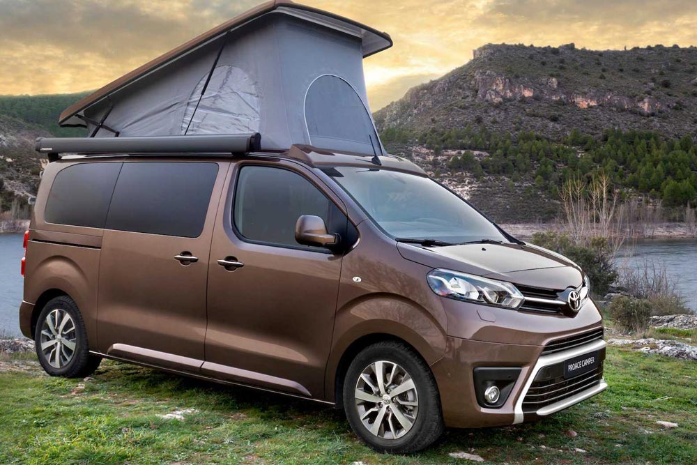 Toyota Proace Camper για κατασκήνωση στην εξοχή