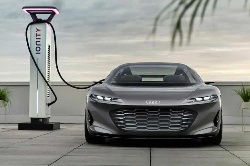 «Σπρώχνει» χρήμα η Audi σε ηλεκτρικά και υβριδικά!