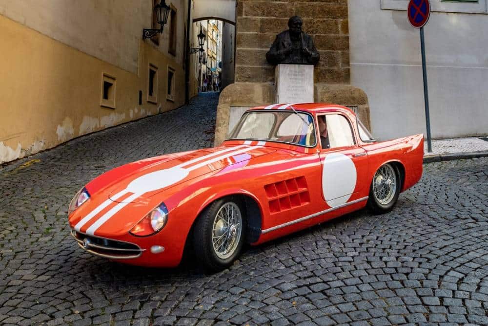 Αναπαλαιωμένο Skoda Coupe είναι η Ferrari του φτωχού